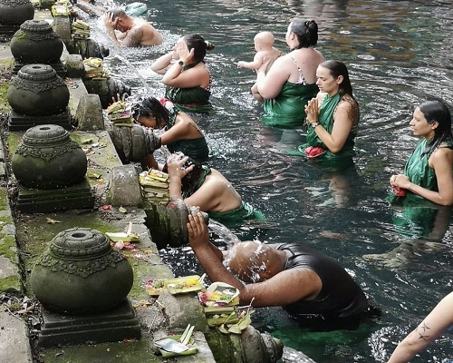Bali Kintamani and Hot Spring Tour | Tirta Empul Temple| Bali Traventure